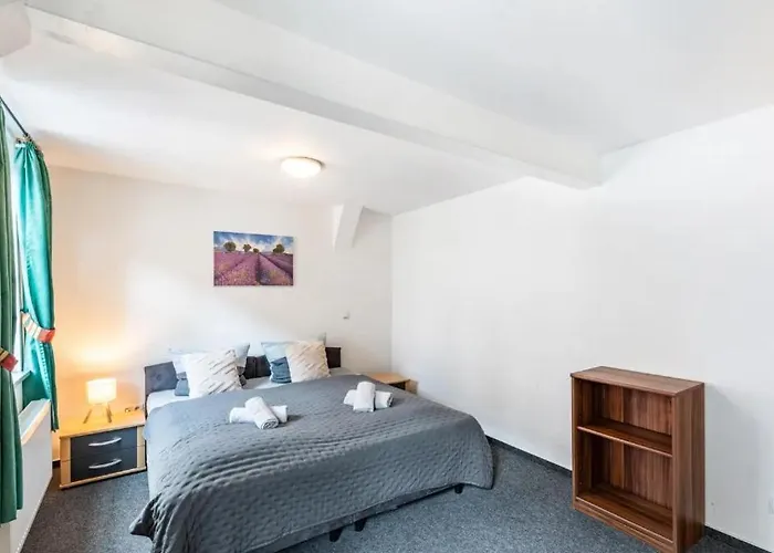 Bacchus Homes * Bacharach